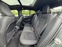 Volvo EX40 Extended Range Plus in de kleur Forest Lake