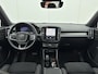 Volvo EX40 Extended Range Plus in de kleur Forest Lake