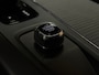 Volvo V60 B3 Momentum Advantage | Trekhaak | Lederen bekleding | Stoel en Stuurwielverwarming | Parkeercamera | Parkeersensoren voor+achter | 17 Inch | Cruise Control | Climate Control L+R | Elektrisch verstelbare lendesteun | DAB Radio | Regensensor | Apple Carplay/Android Auto | Volvo On Call met mobiele App functie | Denim Blue Metallic
