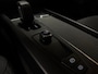 Volvo V60 B3 Momentum Advantage | Trekhaak | Lederen bekleding | Stoel en Stuurwielverwarming | Parkeercamera | Parkeersensoren voor+achter | 17 Inch | Cruise Control | Climate Control L+R | Elektrisch verstelbare lendesteun | DAB Radio | Regensensor | Apple Carplay/Android Auto | Volvo On Call met mobiele App functie | Denim Blue Metallic