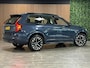 Volvo XC90 T8 AWD Recharge Ultra Dark | Vol! | Bowers & Wilkins | Luchtvering | Stoelventilatie | Trekhaak | All Season banden | 360 Camera | Head-Up Display | Stoelmassage | 455pk | Adaptieve Cruise Control | Stoelverwarming voor+achter | Stuurwielverwarming | Schuifdak | 21 Inch | Full LED Meesturende koplampen | Gelamineerde/geluidwerende zijruiten | Pilot Assist | BLIS Dode Hoek Detectie | Alcantara hemelbekleding | Lederen handgrepen en zonnekleppen | Elektrische voorstoelen geheugen | Nappa Lederen bekleding | Zitting verlenging voorstoelen | Lederen Dashboard | Google Infotainment | Keyless Drive | Parkeersensoren voor+achter | Elektrisch bedienbare achterklep | Geïntegreerde zongordijnen achterportieren | Geïntegreerd kinderzitje achterin | Verlichte instaplijsten | 7-Persoons | 4-Zone Climate Control | DAB Radio | Apple Carplay/Android Auto | Alarm Klasse III | Draadloos telefoon opladen | Volvo On Call met mobiele App functie | Denim Blue Metallic |