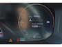 Lynk & Co 01 1.5 - Automaat - Panorama/schuifdak - Adaptieve Cruise control met stuurovername - Infinity Audio by Harman/Kardon - BLIS - Verwarmde voorstoelen & stuur - Adaptieve LED koplampen - Geïntegreerde dashcam voor - Elektr. bedienb. achterklep - Draadloze Apple Carplay & Android Auto - Keyless Entry & drive - 20' LMV