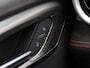 Alfa Romeo Tonale 1.3T PHEV Veloce | Panoramadak | Navigatie | Apple Carplay/Android Auto | Camera | Verwarmde voorstoelen en stuur
