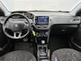 Peugeot 2008 1.2 110pk Signature Automaat | 1ste Eigenaar | Trekhaak | Navigatie | Climate Control | Apple Carplay/Android Auto | Cruise Control| Parkeersensoren |
