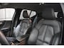 Volvo XC40 T4 211pk [Plug-In] Inscription | Trekhaak | Leder | BLIS | Adaptieve Cruise |