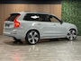 Volvo XC90 T8 AWD Recharge Ultra Dark | Vol! | Bowers & Wilkins | R-Design interieur! | Luchtvering | 360 Camera | Head-Up Display | 455pk | Adaptieve Cruise Control | Stoelverwarming voor+achter | Stuurwielverwarming | Schuifdak | 22 Inch | Full LED Meesturende koplampen | Gelamineerde/geluidwerende zijruiten | Pilot Assist | BLIS Dode Hoek Detectie | Alcantara hemelbekleding | Lederen handgrepen en zonnekleppen | Elektrische voorstoelen geheugen | R-Design Contour Stoelen Nappa Leder met wit stiksel en bies | Zitting verlenging voorstoelen | Lederen Dashboard | Google Infotainment | Keyless Drive | Parkeersensoren voor+achter | Privacy Glass | Elektrisch bedienbare achterklep | Geïntegreerde zongordijnen achterportieren | Geïntegreerd kinderzitje achterin | Verlichte instaplijsten | 7-Persoons | 4-Zone Climate Control | DAB Radio | Apple Carplay/Android Auto | Draadloos telefoon opladen | Volvo On Call met mobiele App functie | Vapour Grey Metallic |
