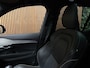 Volvo XC90 T8 AWD Recharge Ultra Dark | Vol! | Bowers & Wilkins | R-Design interieur! | Luchtvering | 360 Camera | Head-Up Display | 455pk | Adaptieve Cruise Control | Stoelverwarming voor+achter | Stuurwielverwarming | Schuifdak | 22 Inch | Full LED Meesturende koplampen | Gelamineerde/geluidwerende zijruiten | Pilot Assist | BLIS Dode Hoek Detectie | Alcantara hemelbekleding | Lederen handgrepen en zonnekleppen | Elektrische voorstoelen geheugen | R-Design Contour Stoelen Nappa Leder met wit stiksel en bies | Zitting verlenging voorstoelen | Lederen Dashboard | Google Infotainment | Keyless Drive | Parkeersensoren voor+achter | Privacy Glass | Elektrisch bedienbare achterklep | Geïntegreerde zongordijnen achterportieren | Geïntegreerd kinderzitje achterin | Verlichte instaplijsten | 7-Persoons | 4-Zone Climate Control | DAB Radio | Apple Carplay/Android Auto | Draadloos telefoon opladen | Volvo On Call met mobiele App functie | Vapour Grey Metallic |