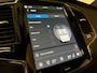 Volvo XC90 T8 AWD Recharge Ultra Dark | Vol! | Bowers & Wilkins | R-Design interieur! | Luchtvering | 360 Camera | Head-Up Display | 455pk | Adaptieve Cruise Control | Stoelverwarming voor+achter | Stuurwielverwarming | Schuifdak | 22 Inch | Full LED Meesturende koplampen | Gelamineerde/geluidwerende zijruiten | Pilot Assist | BLIS Dode Hoek Detectie | Alcantara hemelbekleding | Lederen handgrepen en zonnekleppen | Elektrische voorstoelen geheugen | R-Design Contour Stoelen Nappa Leder met wit stiksel en bies | Zitting verlenging voorstoelen | Lederen Dashboard | Google Infotainment | Keyless Drive | Parkeersensoren voor+achter | Privacy Glass | Elektrisch bedienbare achterklep | Geïntegreerde zongordijnen achterportieren | Geïntegreerd kinderzitje achterin | Verlichte instaplijsten | 7-Persoons | 4-Zone Climate Control | DAB Radio | Apple Carplay/Android Auto | Draadloos telefoon opladen | Volvo On Call met mobiele App functie | Vapour Grey Metallic |