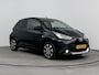 Toyota Aygo 1.0 VVT-i x-joy Automaat | Dealer onderhouden | Climate Control | Apple CarPlay/Android Auto | DAB | Automatische verlichting | Elektrische ramen voor | Elektrisch verstelbare spiegels |