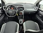 Toyota Aygo 1.0 VVT-i x-joy Automaat | Dealer onderhouden | Climate Control | Apple CarPlay/Android Auto | DAB | Automatische verlichting | Elektrische ramen voor | Elektrisch verstelbare spiegels |