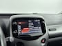 Toyota Aygo 1.0 VVT-i x-joy Automaat | Dealer onderhouden | Climate Control | Apple CarPlay/Android Auto | DAB | Automatische verlichting | Elektrische ramen voor | Elektrisch verstelbare spiegels |