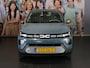 Dacia Spring Extreme 65 26.8 kWh *Incl. Snellader!* *SOH 96,6%* - Occasion Lease vanaf €374 p/m - Sensor V+A - Camera - Bluetooth - Navi