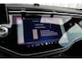 Mercedes-Benz E-klasse Estate 300e AMG | 313PK | Luchtvering | Massage | Head-up | Keyless-go | Burmester 4D | Stoelkoeling | Digital-light | Air-balance | Trekhaak | 2023.