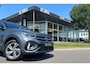 Volkswagen T-Roc 1.5 TSI R-Line | TREKHAAK | CAMERA | ADAPTIVE |