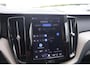 Volvo XC60 T8 Recharge AWD Plus Bright | Longe Range | Stoelverwarming | Trekhaak | Leder | Parkeercamera | Keyless