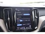 Volvo XC60 T8 Recharge AWD Plus Bright | Longe Range | Stoelverwarming | Trekhaak | Leder | Parkeercamera | Keyless