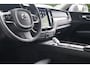 Volvo XC60 T8 Recharge AWD Plus Bright | Longe Range | Stoelverwarming | Trekhaak | Leder | Parkeercamera | Keyless