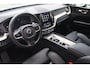 Volvo XC60 T8 Recharge AWD Plus Bright | Longe Range | Stoelverwarming | Trekhaak | Leder | Parkeercamera | Keyless