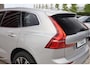 Volvo XC60 T8 Recharge AWD Plus Bright | Longe Range | Stoelverwarming | Trekhaak | Leder | Parkeercamera | Keyless