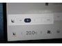 Lynk & Co 02 Core | 1600KG Trekgewicht | Stoelverwarming | Apple CarPlay | Android Auto | Achteruitrijcamera | Panoramadak | Elektrische Achterklep | Keyles Entry | Regensensor |