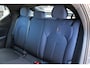 Lynk & Co 02 Core | 1600KG Trekgewicht | Stoelverwarming | Apple CarPlay | Android Auto | Achteruitrijcamera | Panoramadak | Elektrische Achterklep | Keyles Entry | Regensensor |