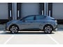 Lynk & Co 02 Core | 1600KG Trekgewicht | Stoelverwarming | Apple CarPlay | Android Auto | Achteruitrijcamera | Panoramadak | Elektrische Achterklep | Keyles Entry | Regensensor |