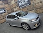 Volkswagen Golf 1.4 TSI Highline Business R-Line Xenon Camera PDC Clima Cruise Navi 17"LM