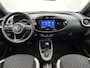 Toyota Aygo X 1.0 VVT-i S-CVT Pulse + | BTW Voertuig | Parkeersensoren voor+achter | Keyless Entry/Start | Climate Control | Cruise Control Adaptive | achteruitrijcamera | Apple CarPlay/Android Auto |