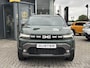 Dacia Duster Limited Edition Hybrid 155 l Snel uit voorraad leverbaar met korting!
