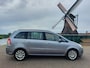 Opel Zafira 2.2 Temptation. AUTOMAAT, 7-PERSOONS, AIRCO! 128000 KM!!!