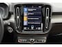 Volvo XC40 1.5 T5 Recharge Inscription | Panoramisch schuif-/ kanteldak | Trekhaak, inklapbaar | Elektrisch verstelbare voorstoelen met geheugenfunctie | 360 graden camera | Harman Kardon | Standkachel | Stoelverwarming | Full led koplampen | Adaptieve cruise control | Apple carplay/ Android auto