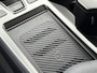 Kia EV6 Edition 77.4 kWh / SOH 100% / Fabrieksgarantie tot 18-06-2032 / 1.600 kg trekgewicht / Android Auto & Apple Carplay / Navigatie / Cruise Control Adaptief / Climate Control / DAB / Draadloze Telefoonlader / Camera / Parkeerassistent / 19" Lichtmetalen Wielen / Keyless entry & start /