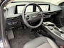 Kia EV6 Edition 77.4 kWh / SOH 100% / Fabrieksgarantie tot 18-06-2032 / 1.600 kg trekgewicht / Android Auto & Apple Carplay / Navigatie / Cruise Control Adaptief / Climate Control / DAB / Draadloze Telefoonlader / Camera / Parkeerassistent / 19" Lichtmetalen Wielen / Keyless entry & start /