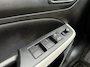 Suzuki Swift 1.2 Stijl | NL-Auto | Rijklaar | Automaat | Navigatie | Achteruitrijcamera | Stoelverwarming | Lichtmetalen velgen |