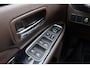 Mitsubishi Outlander 2.0 PHEV Automaat instyle | Navigatie | Lederen bekleding | Achteruitrijcamera | Elektrische achterklep | Stoel- en stuurverwarming | Verwarmd voorraam