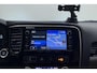 Mitsubishi Outlander 2.0 PHEV Automaat instyle | Navigatie | Lederen bekleding | Achteruitrijcamera | Elektrische achterklep | Stoel- en stuurverwarming | Verwarmd voorraam