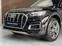 Audi Q5 50 TFSI e Quattro 300 PK / Navigatie full map / Cruise control / Climate control / etc..