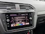 Volkswagen Tiguan 1.4 TSI eHybrid *!* 2x R-LINE *!* PANODAK/ IQ LED/ CAMERA/ 19 INCH *!*