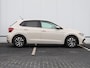 Volkswagen Polo 1.0 TSI Life Business 95pk | LED | Navigatie | Cruise control | Camera | Stoelverwarming | DAB+ | Airco | Lichtmetalen velgen |