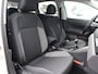 Volkswagen Polo 1.0 TSI Life Business 95pk | LED | Navigatie | Cruise control | Camera | Stoelverwarming | DAB+ | Airco | Lichtmetalen velgen |