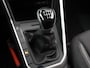 Volkswagen Polo 1.0 TSI Life Business 95pk | LED | Navigatie | Cruise control | Camera | Stoelverwarming | DAB+ | Airco | Lichtmetalen velgen |