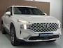 Hyundai Santa Fe 1.6 T-GDI PHEV Comfort Smart Sky 265 PK / Lederen interieur / Elektrische stoelen / Navigatie full map / etc…