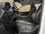 Hyundai Santa Fe 1.6 T-GDI PHEV Comfort Smart Sky 265 PK / Lederen interieur / Elektrische stoelen / Navigatie full map / etc…