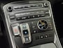 Hyundai Santa Fe 1.6 T-GDI PHEV Comfort Smart Sky 265 PK / Lederen interieur / Elektrische stoelen / Navigatie full map / etc…