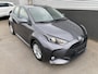 Toyota Yaris 1.5 Hybrid 115 Business Parkeersensoren rondom, Stoelverwarming, Achteruitrij camera, Adaptieve cruise control, Apple CarPlay/Android Auto