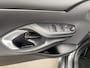 Toyota Yaris 1.5 Hybrid 115 Business Parkeersensoren rondom, Stoelverwarming, Achteruitrij camera, Adaptieve cruise control, Apple CarPlay/Android Auto