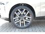 Volvo EX90 Twin Motor Ultra 7p. 111 kWh | Panoramadak | Bose Premium audio | Adaptieve Cruise Control & Pilot Assist | Elektrische voorstoelen, achterbank en stuurwiel | 360 Camera | Alarmklasse 3 | Warmtepomp | 22" Y-Spaaks velgen | Elektrische trekhaak |