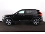 Volvo XC40 T4 Recharge Ultimate Dark - Panorama/schuifdak - IntelliSafe Assist & Surround - 360º Camera - Harman Kardon audio - Verwarmde voorstoelen & stuur - Elektr. bedienb. voorstoelen met geheugen links - Draadloze tel. lader - Extra getint glas - Inklapbare trekhaak - 19' LMV