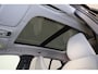 Volvo XC40 T4 Recharge Ultimate Dark - Panorama/schuifdak - IntelliSafe Assist & Surround - 360º Camera - Harman Kardon audio - Verwarmde voorstoelen & stuur - Elektr. bedienb. voorstoelen met geheugen links - Draadloze tel. lader - Extra getint glas - Inklapbare trekhaak - 19' LMV