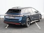 Volkswagen ID.7 Tourer GTX Limited Edition 86 kWh 340pk | Warmtepomp | Harman Kardon | Memorystoelen | Trekhaak | Elektrische achterklep | LED Matrix | 360 Camera | Stoel- & Stuurverwarming |